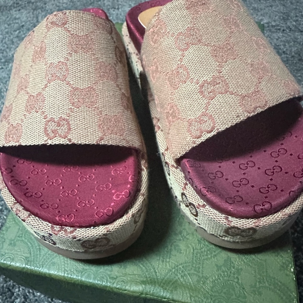 Authentic Double Gucci Platform Slides!!! - image 6